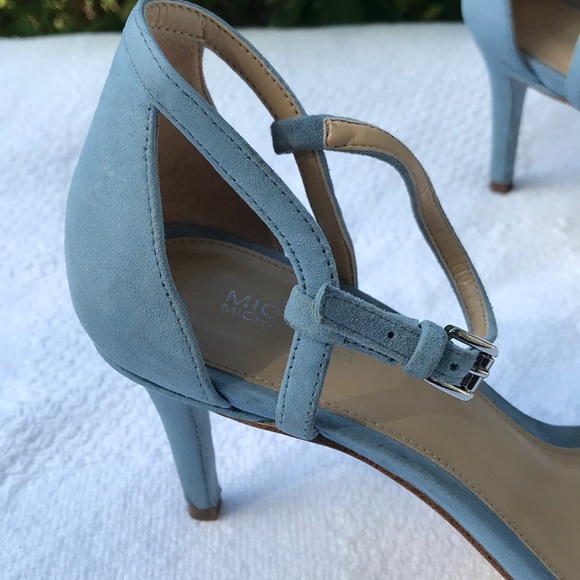 COPY - Michael Kors Heels! - Picture 2 of 6